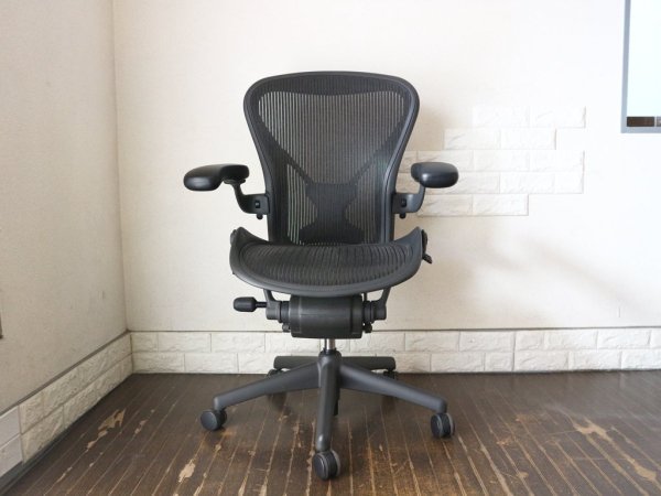 ハーマンミラー Herman Miller アーロンチェア Aeron Chair Bサイズ ポスチャーフィット フル装備 デスクチェア ◎