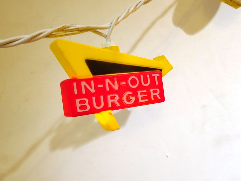 インアンドアウトバーガー IN-N-OUT BURGER ツリーライトセット TREE LIGHT SET アメリカンダイナー 電飾 インテリア装飾 ★