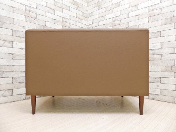 ビーカンパニー B-company キャロル CAROL 2人掛けソファ PVCレザー ブラウン レトロスタイル 定価：￥45,100- ●