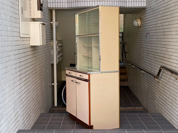 昭和レトロ レトロポップ カップボード キャビネット 食器棚 70's ジャパンビンテージ ■