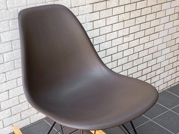 ハーマンミラー HermanMiller サイドシェルチェア ロッカーベース ジャバ ポリプロピレン製 イームズ ミッドセンチュリー ■