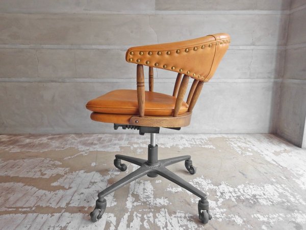 トラックファニチャー TRUCK FURNITURE ハリソン デスクチェア HARRISON DESK CHAIR 本革 キャストアイアン キャスター付き 定価305,800円 ♪