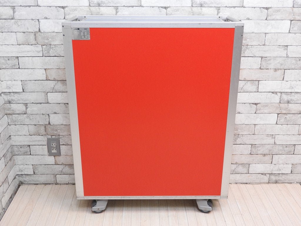 エアアジア・ジャパン Air Asia Japan LCC ミールカート サービストローリー 機内食運搬用 フルサイズ 什器 希少 ★