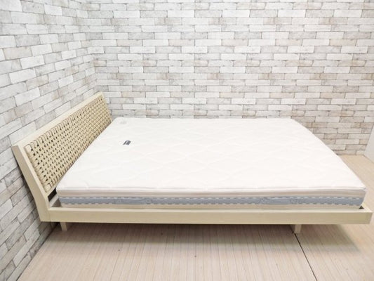 カッシーナ イクスシー Cassina ixc. East by Eastwest カルナ CARNA ベッドフレーム セミダブル SW BED マニフレックス magniflex マットレス付 ●