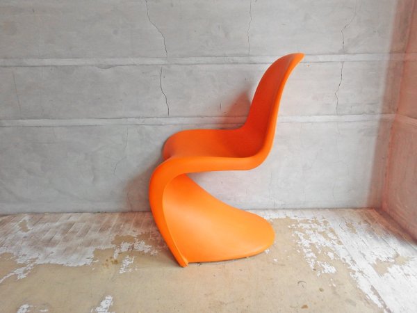 ヴィトラ vitra パントンチェア Panton Chair オレンジ ヴェルナー・パントン Panton スタッキングチェア ミッドセンチュリー スペースエイジ A ♪