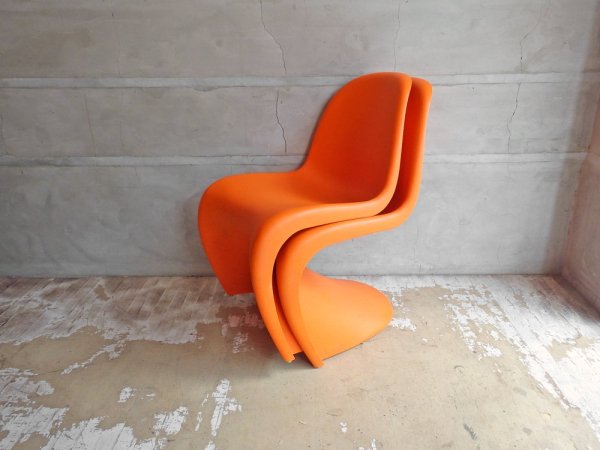 ヴィトラ vitra パントンチェア Panton Chair オレンジ ヴェルナー・パントン Panton スタッキングチェア ミッドセンチュリー スペースエイジ A ♪