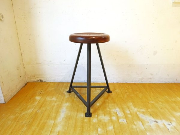 インダストリアル デルタレッグ アイアン × 無垢材 スツール Industrial triangle Leg Stool 高さ 56ｃｍ 3本脚 ★