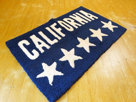 カリフォルニア California ファイブスター ネイビーベース ホワイトロゴ 73×45cm キッチンマット 玄関マット クリーニング済 ★