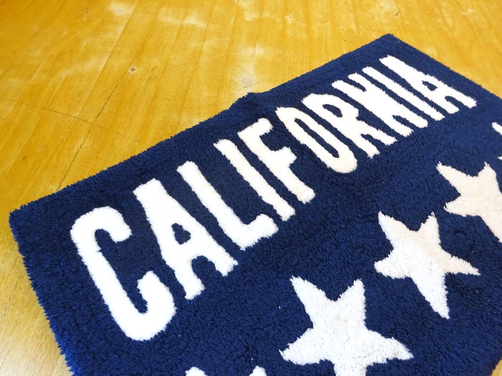 カリフォルニア California ファイブスター ネイビーベース ホワイトロゴ 73×45cm キッチンマット 玄関マット クリーニング済 ★