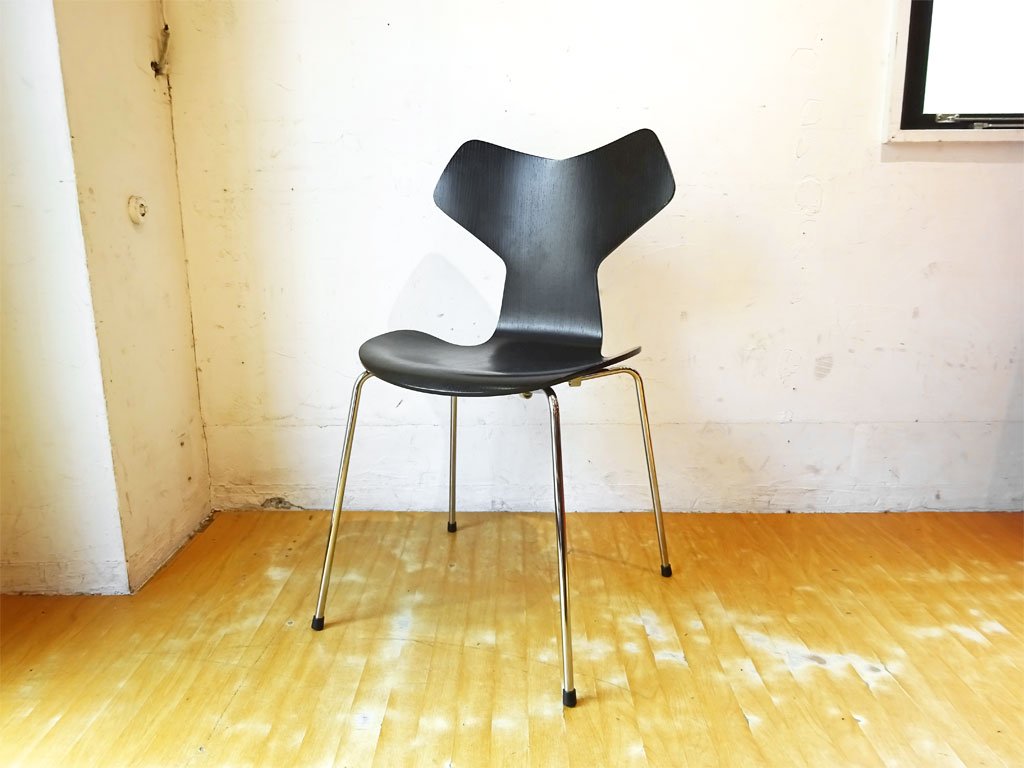 フリッツハンセン Fritz Hansen グランプリチェア GRAND PRIX CHAIR アルネ・ヤコブセン カラードアッシュ ブラック 美品 ★