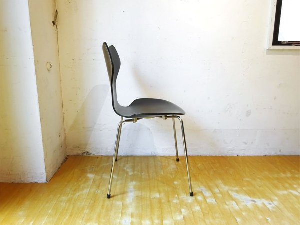 フリッツハンセン Fritz Hansen グランプリチェア GRAND PRIX CHAIR アルネ・ヤコブセン カラードアッシュ ブラック 美品 ★