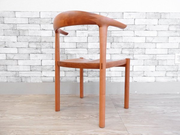 家具蔵 KAGURA アームチェア アルコ? ARMCHAIR ARCO? チェリー無垢材 ダイニングチェア 定価約:58,000円～78,000円 ●