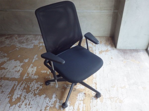 ヴィトラ Vitra メダ2 Meda?アームチェア アルベルト・メダ デザイン オフィスチェア デスクチェア ワークチェア 定価84,700円 ♪