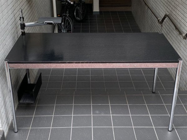 USMハラー USM Haller モジュラーファニチャー Modular Furniture ハラーテーブル W150cm CPUホルダー スイングアーム 高さ調整リング付き ブラックウッド天板 ■