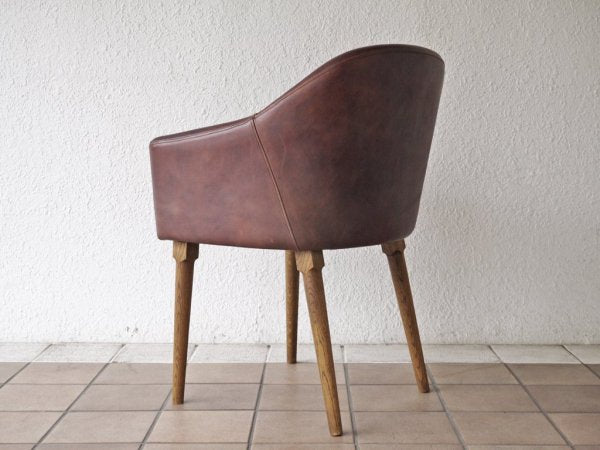 トラックファニチャー TRUCK FURNITURE BTチェア BT CHAIR LEATHER ビターブラウン アームチェア ナラ無垢材 定価￥157,300- ◇