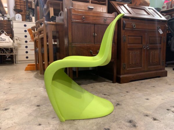 ヴィトラ Vitra パントンジュニア Panton Junior キッズチェア ダークライム ヴェルナー・パントン Verner Panton ■