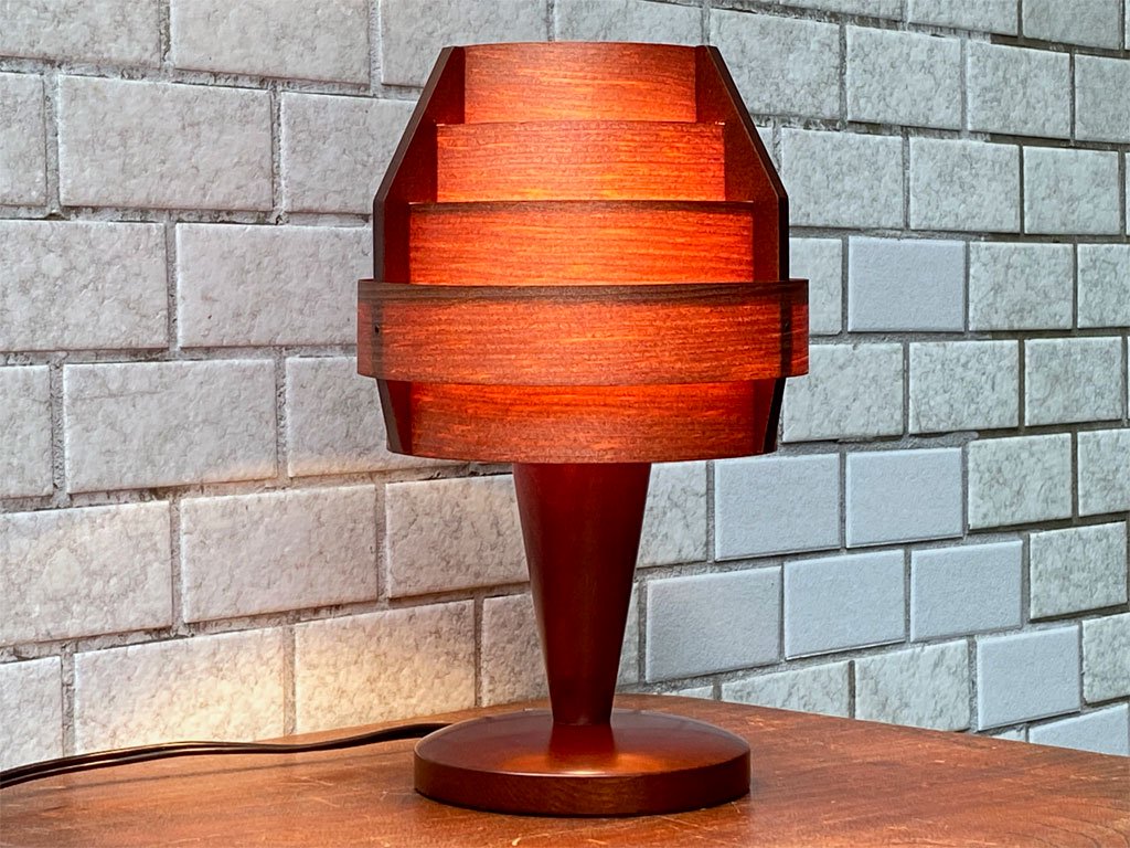 ヤマギワ yamagiwa ヤコブソンランプ JAKOBSSON LAMP パイン材 ダークブラウンカラー ハンス・アウネ・ヤコブソン Hans-Agne Jakobsson 箱付き 美品 ■