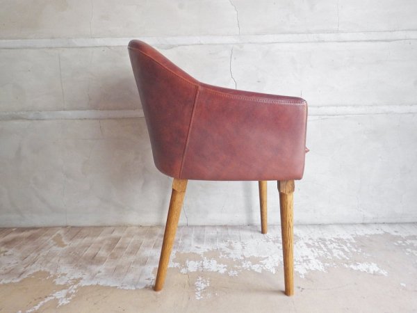 トラックファニチャー TRUCK Furnitre BT チェア BT Chair レザー Leather 楢無垢材レッグ オーク材 定価15.7万円 ♪