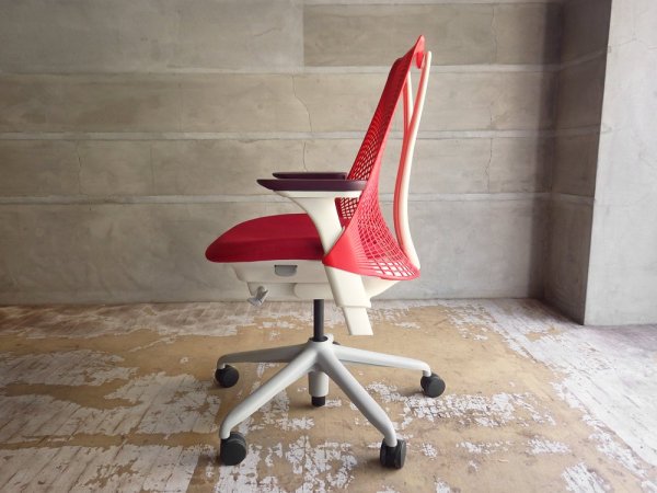 ハーマンミラー Herman Miller セイルチェア SAYL Chair デスクチェア イヴ・ベアール レッドサスペンション 定価￥112,200- ♪