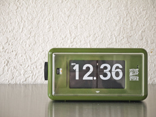 ステューシー・リビング・ジェネラル・ストア STUSSY Living GENERAL STORE トゥエンコ TWEMCO パタパタアラーム時計 Flip Clock オリーブグリーン 希少品 ◇