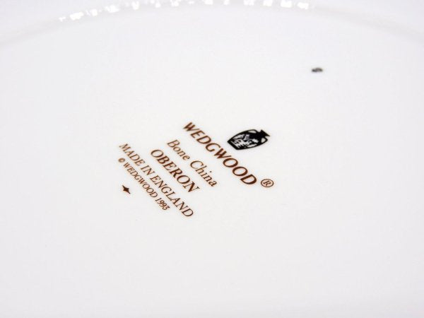 ウェッジウッド WEDGWOOD オベロン oberon 白磁プレート 27cm ディナー皿 大皿 旧刻印 ボーンチャイナ BONE CHINA 廃番品 英国 G ♪