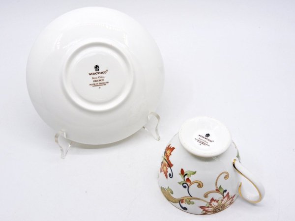 ウェッジウッド WEDGWOOD オベロン oberon 白磁カップ＆ソーサー C/S 旧刻印 ボーンチャイナ BONE CHINA 廃番品 英国 A ◇