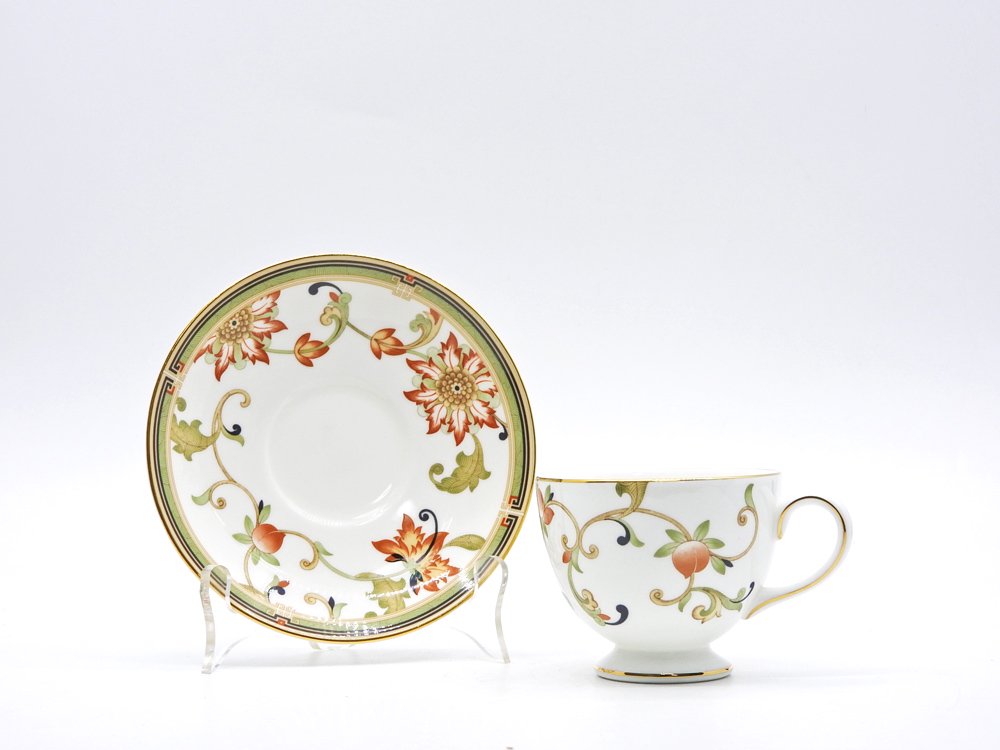 ウェッジウッド WEDGWOOD オベロン oberon 白磁カップ＆ソーサー C/S 旧刻印 ボーンチャイナ BONE CHINA 廃番品 英国 B ◇