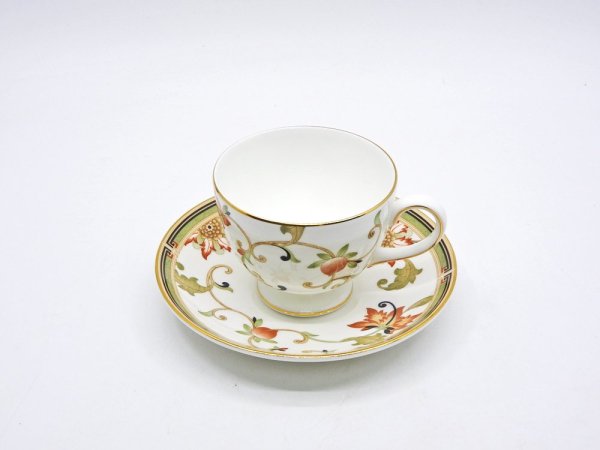 ウェッジウッド WEDGWOOD オベロン oberon 白磁カップ＆ソーサー C/S 旧刻印 ボーンチャイナ BONE CHINA 廃番品 英国 B ◇