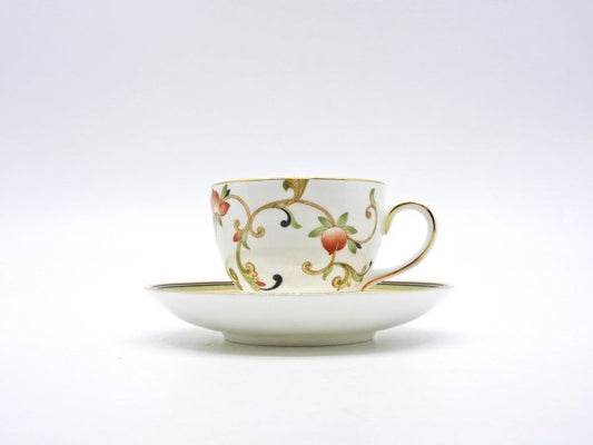 ウェッジウッド WEDGWOOD オベロン oberon 白磁カップ＆ソーサー C/S 旧刻印 ボーンチャイナ BONE CHINA 廃番品 英国 C ◇