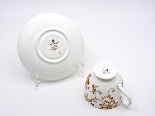 ウェッジウッド WEDGWOOD オベロン oberon 白磁カップ＆ソーサー C/S 旧刻印 ボーンチャイナ BONE CHINA 廃番品 英国 E ◇