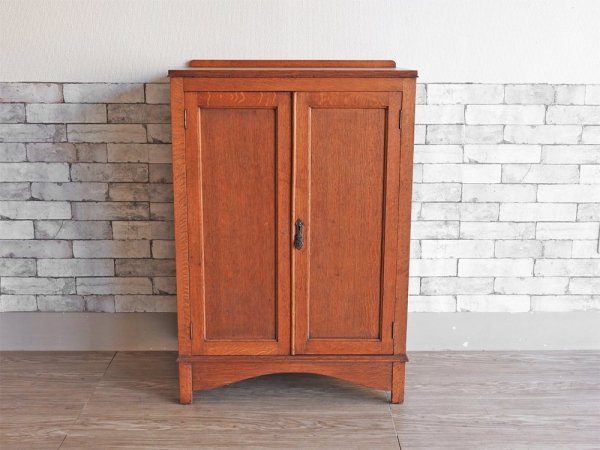 Grange Furnishing Stores UKビンテージ オーク材 キャビネット 収納棚 英国家具 ●