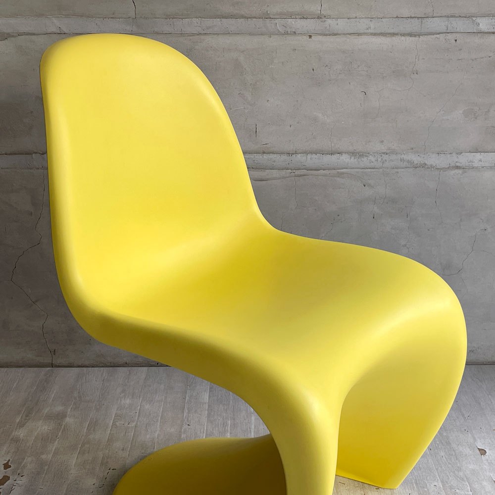 ヴィトラ vitra パントンチェア Panton Chair イエロー 屋内外使用可 ヴェルナー・パントン 旧モデル 廃番カラー ミッドセンチュリー スペースエイジ A ♪