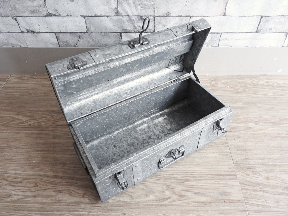 ビンテージスタイル Vintage Style ブリキ 小型トランク 工具箱 小物入れ 収納ケース ●