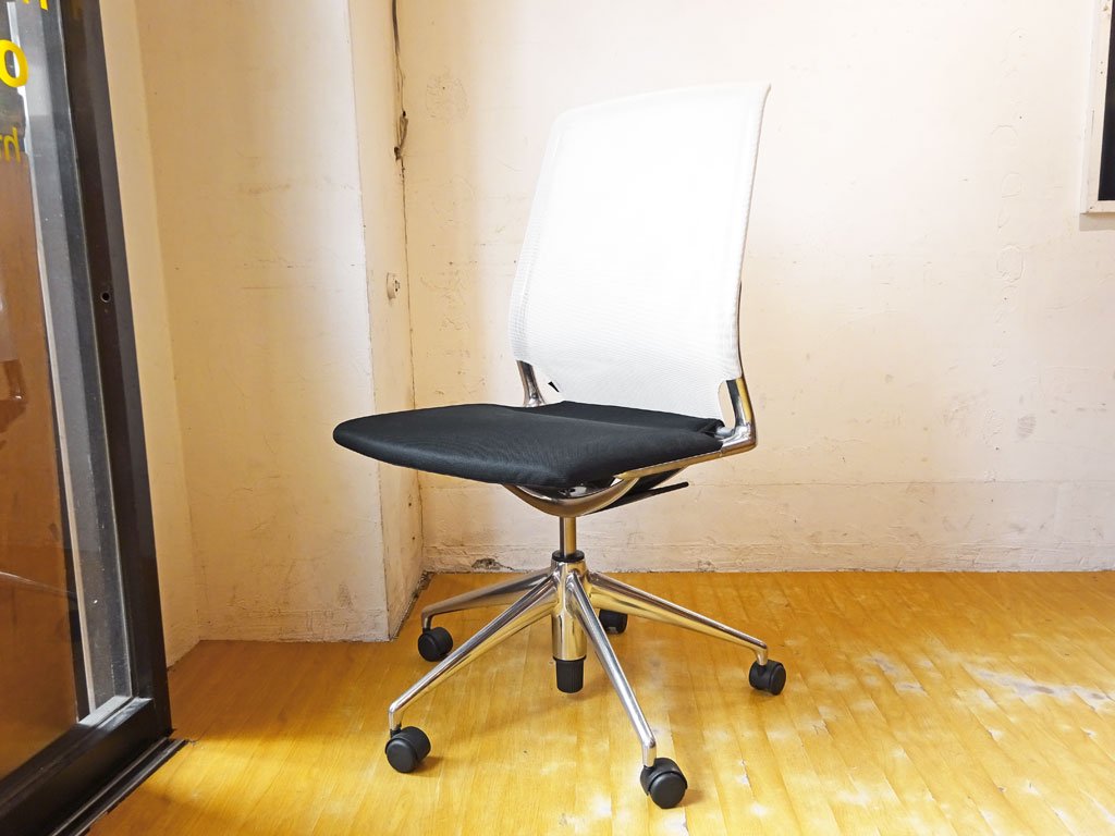 ヴィトラ vitra メダチェア Meda Chair オフィスチェア デスクチェア ワークチェア アームレス 昇降機能 リクライニングロック アルベルト・メダ ★