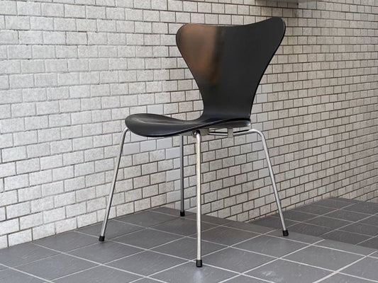 フリッツハンセン Fritz Hansen セブンチェア ブラック アルネ・ヤコブセン スタッキングチェア 北欧 デンマーク ■