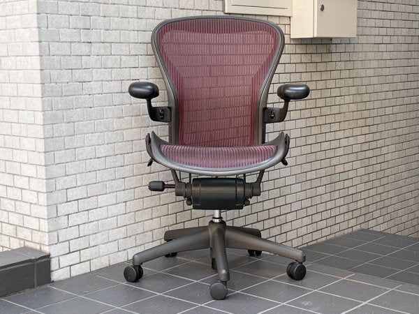 ハーマンミラー Herman Miller アーロンチェア パープル Bサイズ フル装備 クラシックカーボン グラファイトベース ■