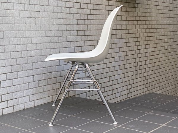 ハーマンミラー HermanMiller サイドシェルチェア スタッキングベース ホワイト ポリプロピレン製 イームズ ミッドセンチュリー A ■