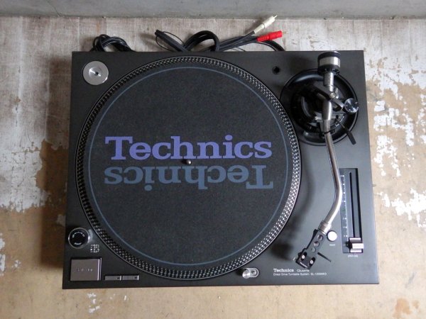 テクニクス Technics ターンテーブル SL-1200MK5 ブラック レコードプレイヤー DJ機器 ♪