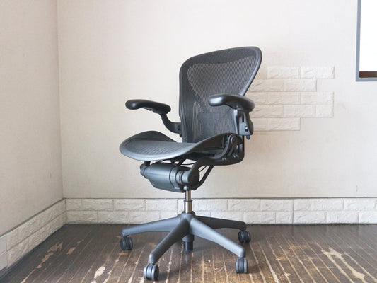 ハーマンミラー Herman Miller アーロンチェア Aeron Chair Bサイズ ポスチャーフィット フル装備 デスクチェア  オフィス ◎