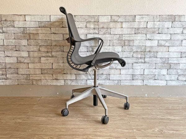 ハーマンミラー Herman Miller セトゥーチェア Setu Chair マルチパーパスチェア グレー メッシュシート 5本脚タイプ 昇降機能付 定価￥99,000- ●