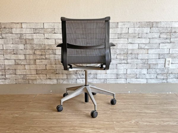 ハーマンミラー Herman Miller セトゥーチェア Setu Chair マルチパーパスチェア グレー メッシュシート 5本脚タイプ 昇降機能付 定価￥99,000- ●