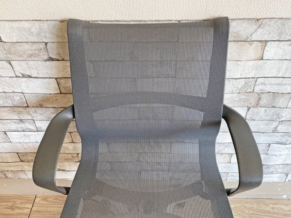 ハーマンミラー Herman Miller セトゥーチェア Setu Chair マルチパーパスチェア グレー メッシュシート 5本脚タイプ 昇降機能付 定価￥99,000- ●