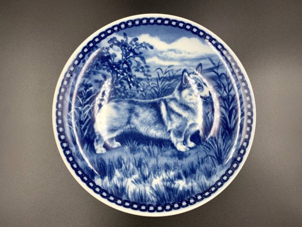 トーブ スペンセン トーブ スヴェンセン Tove Svendsen ドッグプレート ウォールプレート 絵皿 ウェルシュコーギー 犬 ブルー 北欧 デンマーク ◎