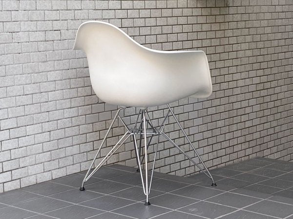 ハーマンミラー Herman Miller × ヴィトラ vitra Wネーム アームシェルチェア エッフェルベース ホワイト C&R.イームズ Eames ミッドセンチュリー ■