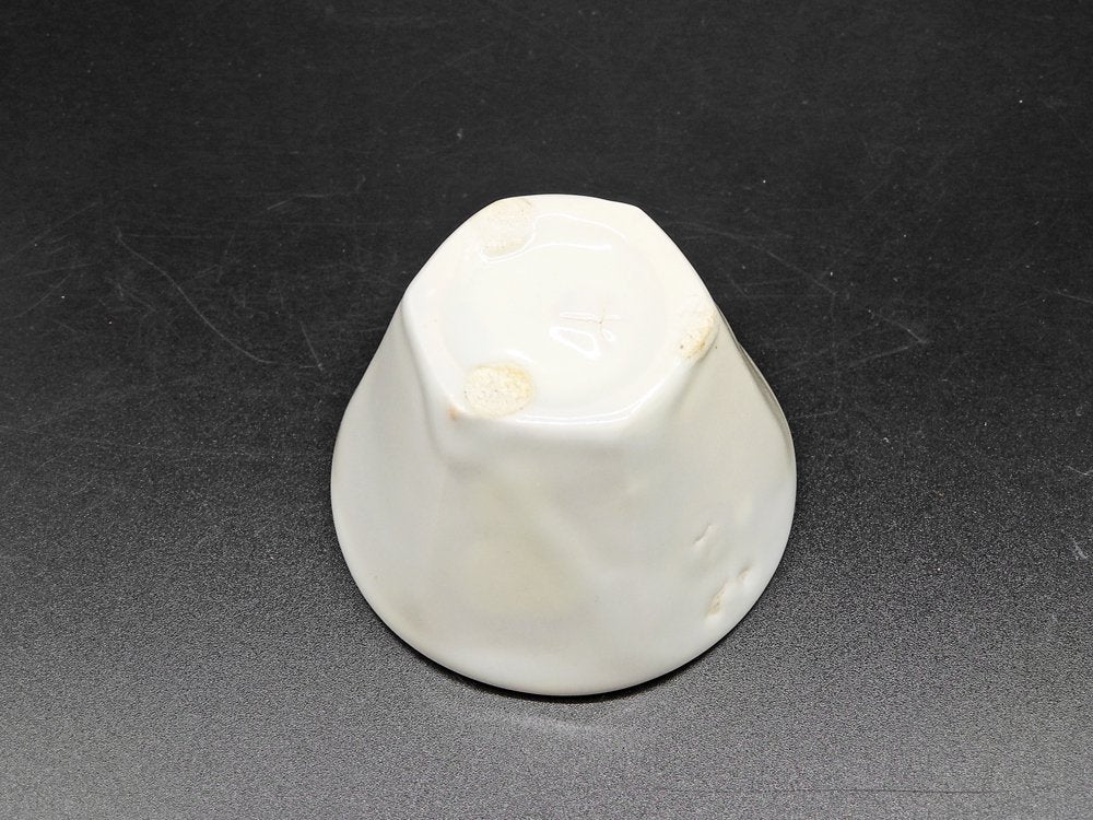 森岡由利子 白磁 酒杯 盃 Φ7cm 現代作家 B ●