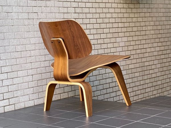 ハーマンミラー Herman Miller LCW ラウンジチェア ウッドレッグ Molded Plywood Lounge Chair ウォールナット C&Rイームズ ミッドセンチュリー ■