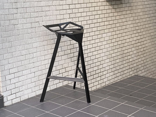 マジス MAGIS スツールワン STOOL_ONE カウンターチェア アルミニウム ブラック コンスタンティン・グルチッチ ■