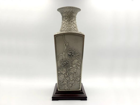 ロイヤルセランゴール Royal Selangor 錫製草虫図紋四角花瓶 フラワーベース 花器 箱付 ピューター pewter 合金 マレーシア アジア ◎