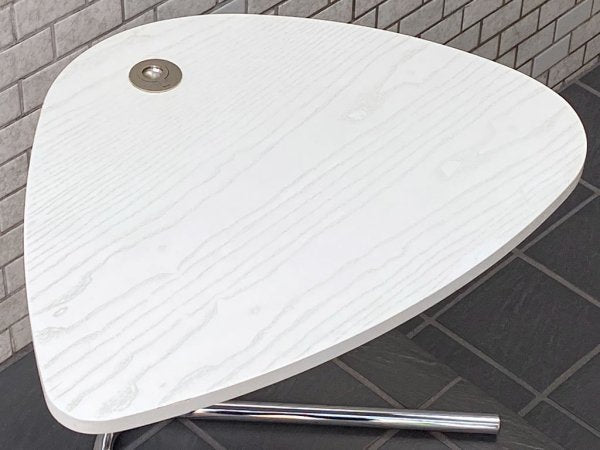 テクタ TECTA サイドテーブル K22 SIDE TABLE アッシュ材 ホワイト アレキサンダーカルダー ドイツ バウハウス ACTUS 取扱 ■
