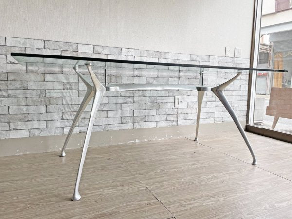ロナルドシュミット Ronald Schmitt ダイニングテーブル ガラストップ アルミダイキャスト W180cm モダンデザイン スペースエイジ IDC大塚家具 取扱い ●
